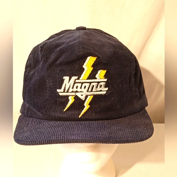 Vintage Magna Corduroy Snapback Hat Cap - Picture 1 of 5